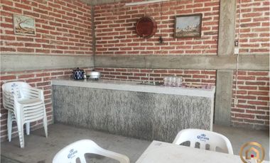Amplia terraza en Venta Etzatlán Jalisco