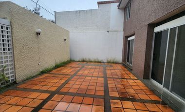 Casa en Venta en residencial Pulgas Pandas, zona Norte de Aguascalientes