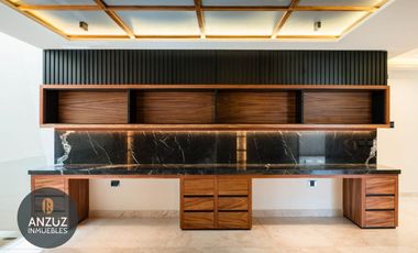 Venta casa 4 recámaras a 5 min de Sonata, fracc. cerrado y jardín