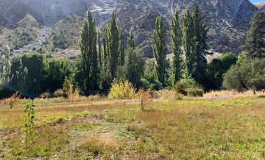 Terreno en venta en el Cajón del Maipo.