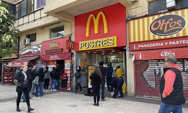 SE VENDE LOCAL COMERCIAL EN PLAZA VERGARA (CÓD. 410)