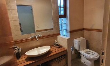 casa  sobre Av. fondo de la legua muy buen estado  - Apto credito