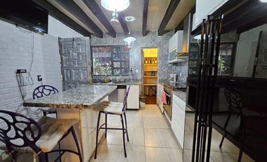 EXCELENTE CASA EN VENTA/EL PARQUE NAUCALPAN