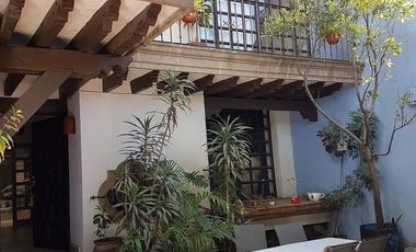 EXCELENTE CASA EN VENTA/EL PARQUE NAUCALPAN