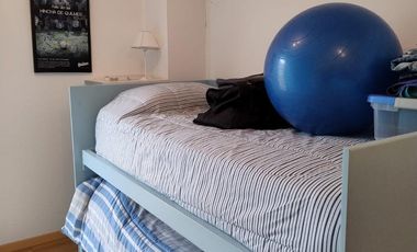 Casa 3 ambientes con cochera en Complejo Bernal Centro