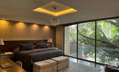 Casa en venta en Lomas de Tecamachalco