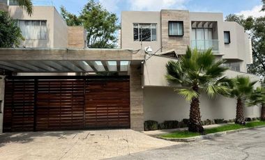 Casa en venta en Lomas de Tecamachalco