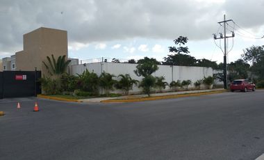 OPORTUNIDAD - DESARROLLADORES CANCÚN, $3,800,000.00 ENTRE AV. HUAYACÁN Y AV. 135