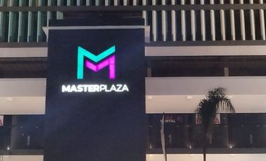 OPORTUNIDAD - DESARROLLADORES CANCÚN, $3,800,000.00 ENTRE AV. HUAYACÁN Y AV. 135