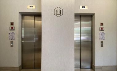 RENTA DE OFICINA ACONDICIONADA EN TORRE ALBERTINA