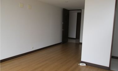 Oficina en venta en sector de Oviedo - El Poblado