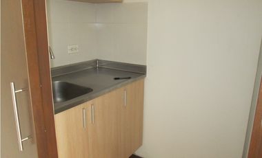 Oficina en venta en sector de Oviedo - El Poblado