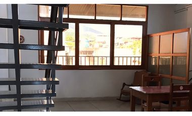 Local Comercial / Vivienda con 4 pisos en Venta - Tarapoto - Centro