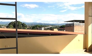 Local Comercial / Vivienda con 4 pisos en Venta - Tarapoto - Centro