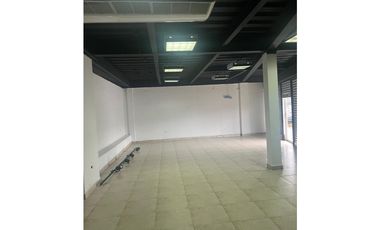 ALQUILER DE LOCAL  AV.JOSE AGUSTIN ARANGO