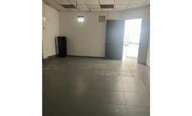 ALQUILER DE LOCAL AV.JOSE AGUSTIN ARANGO