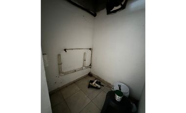 ALQUILO LOCAL COMERCIAL EN TUMBA MUERTO