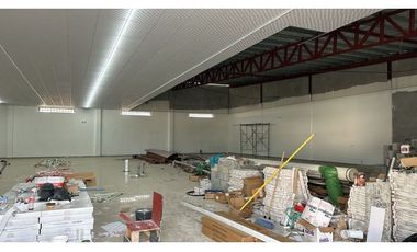 LOCAL / ALTO DE PRADERA / CHORRERA / 1000 M2 / IDEAL SUPER MARKET