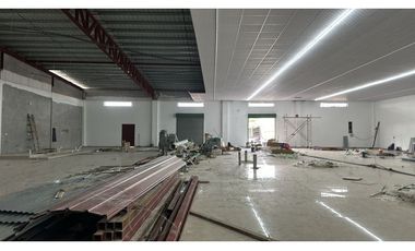 LOCAL / ALTO DE PRADERA / CHORRERA / 1000 M2 / IDEAL SUPER MARKET