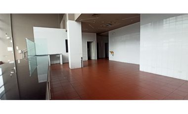 💥 SE ALQUILA LOCAL COMERCIAL EN FERNANDEZ DE CÓRDOBA💥 