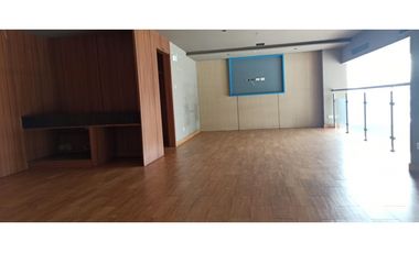 💥 SE ALQUILA LOCAL COMERCIAL EN FERNANDEZ DE CÓRDOBA💥 