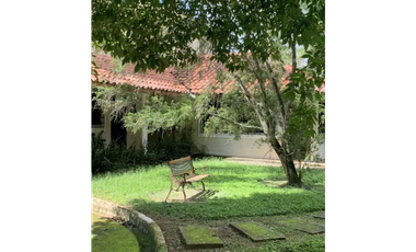 CHITRE / CASA DE CAMPO / 4300 M2 / CON CASA DE HUESPED