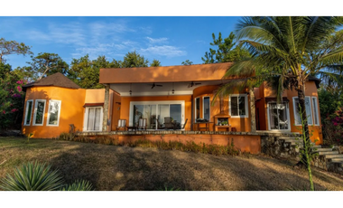 ARCHIPELAGO DE LAS PERLAS / ISLA SABOGA / FRENTE AL MAR / 2000 M2