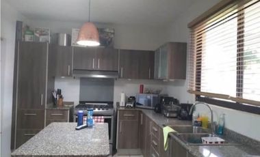 Vendo casa en Brisas del Golf