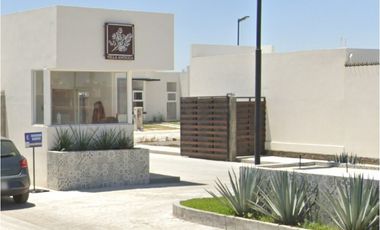 Excelente Oportunidad de Remate Bancario en Amores De San Juan