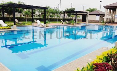 Venta Casa de Estreno, 4 Dorm. en Isla Celeste