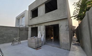 Venta Casa de Estreno en Isla Celeste