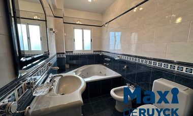 Semipiso en venta en Berazategui Este