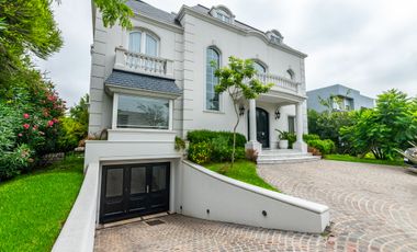 VENTA CASA AL CANAL BARRIO NUEVO QUILMES