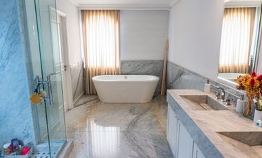 VENTA CASA AL CANAL BARRIO NUEVO QUILMES