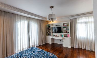 VENTA CASA AL CANAL BARRIO NUEVO QUILMES