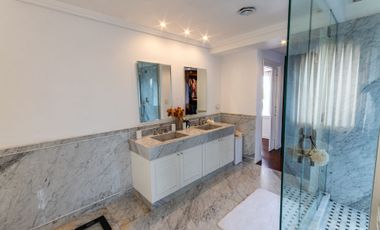 VENTA CASA AL CANAL BARRIO NUEVO QUILMES