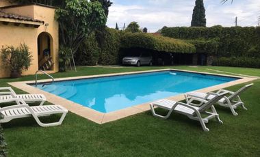 Casa en venta en Chamilpa, Cuernavaca, Morelos