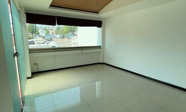 Casa en renta Morelia, Altozano.