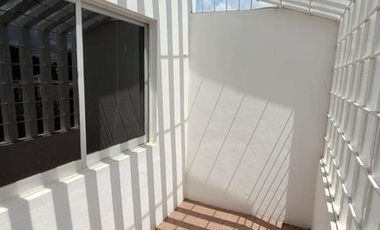 CASA EN VENTA EN SECTOR CHAPULTEPEC