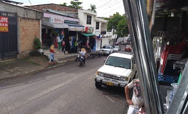 VENTA de LOCALES en GARZON