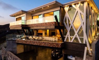 EXCLUSIVA RESIDENCIA DE LUJO EN ENSENADA