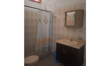 Finca de 3.000m2 con piscina en venta La Buitrera Palmira Valle