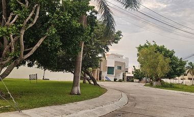 Terrenos en Residencial del Lago
