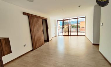 Departamento de venta en Puertas del sol – código:19719