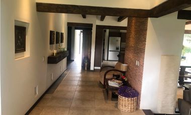 CASA CAMPESTRE SE VENDE. TABIO CUNDINAMARCA. AREA 3.000 m2
