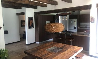 CASA CAMPESTRE SE VENDE. TABIO CUNDINAMARCA. AREA 3.000 m2