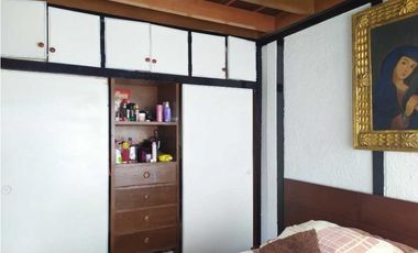 CASA  SE VENDE EN CHIA CUND.