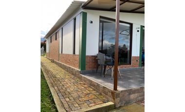 VENDO CASA CAMPESTRE SOTAQUIR BOYAC 1300 M2