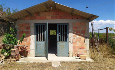 VENDE LOTE CON BODEGUITA Y CULTIVO DURAZNOS SOTAQUIR BOYACA