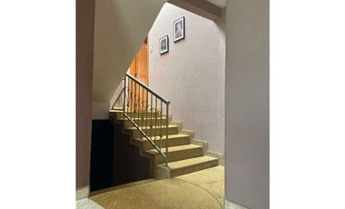 VENDO CASA CON LOTE. REA 672 m2  PACHO CUNDINAMARCA